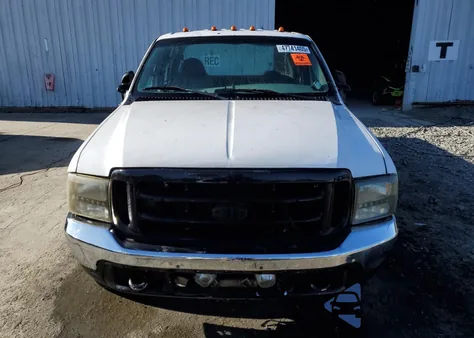 2000 Ford F350 Srw Super Duty from USA, damaged, VIN 1FTSW30F1YEC57082